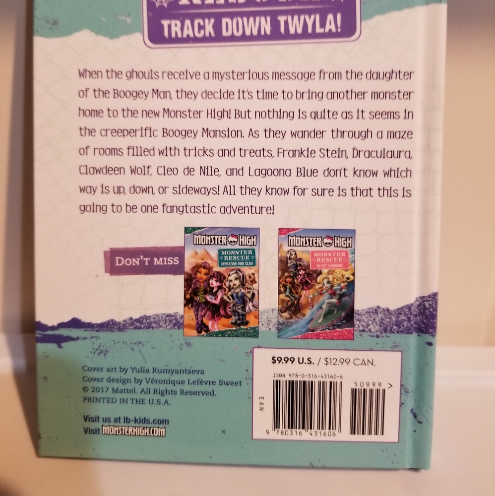 Monster High Monster Rescue Book - Picture 6 of 6